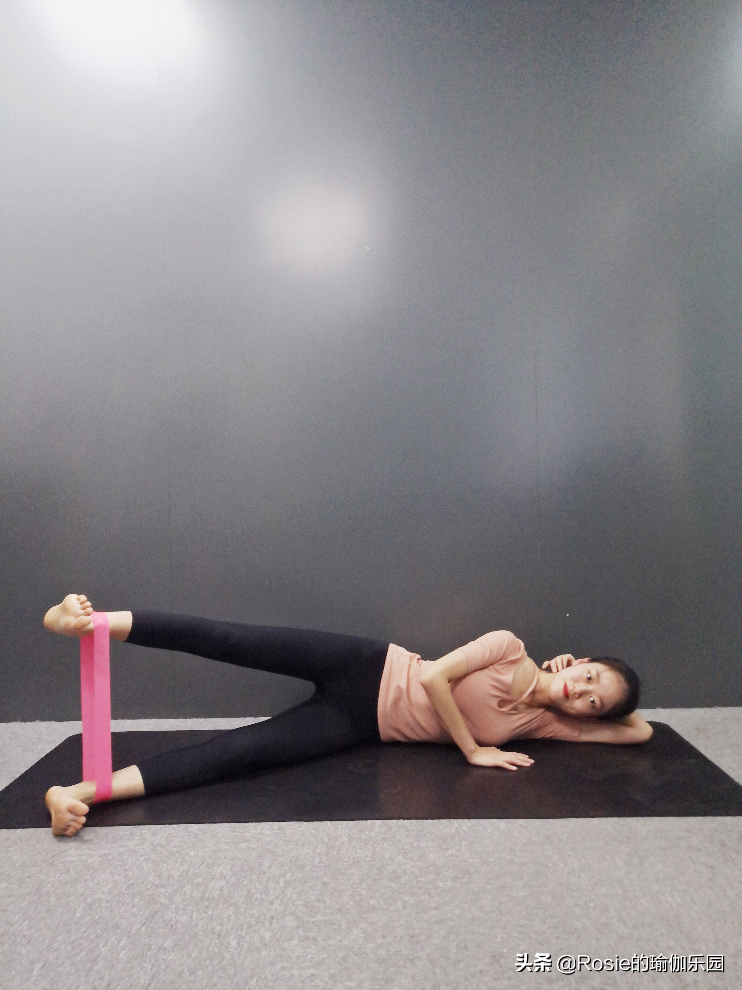 爱穿高跟鞋带来的烦恼,爱穿高跟鞋如何保护脚