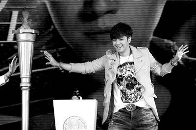 罗志祥以舞为王完整版,罗志祥从台湾贫民到舞王