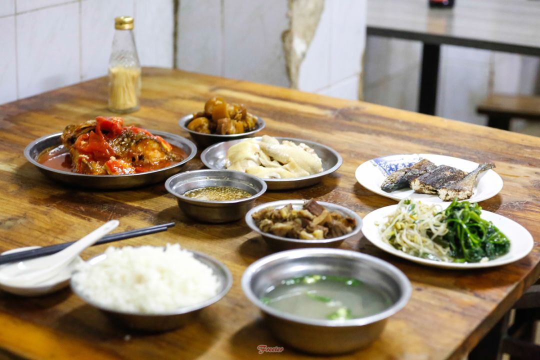 海南牛腩饭哪家最好吃,海口清汤牛腩饭