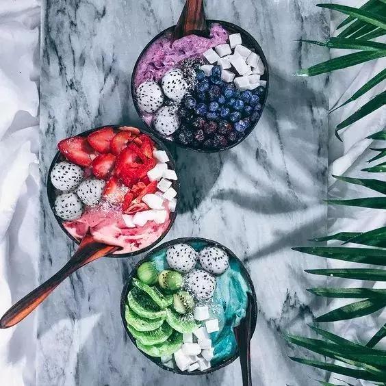 lisa的腿有多直,lisa的腰好细