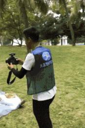 高铁上一位阿姨,高铁40岁老阿姨踢我怎么办