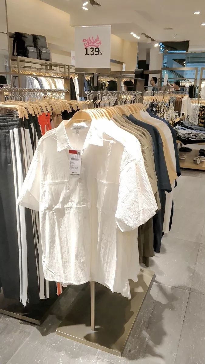 贫民窟女孩必备100个东西,贫民窟女孩必备