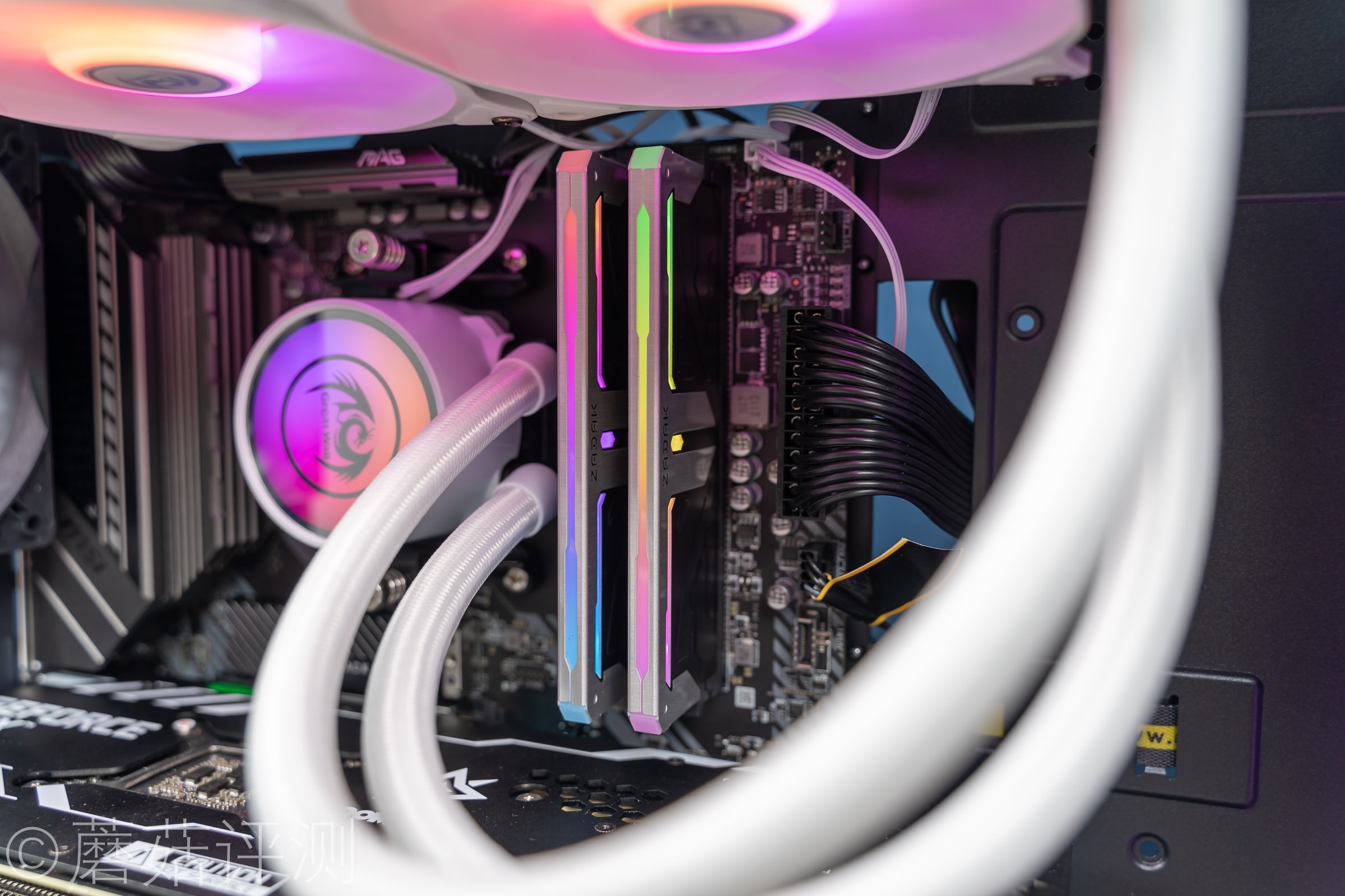 西数黑盘机械硬盘评测,西数2.5寸机械硬盘2t蓝盘评测