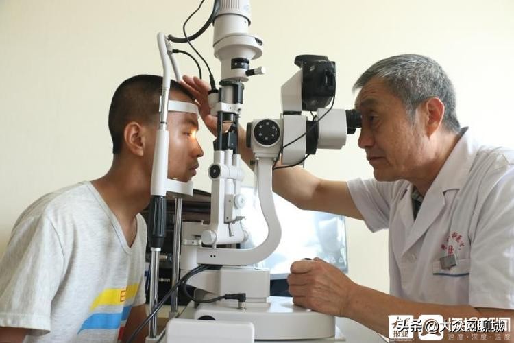 聊城市光明眼科医院眼科专家门诊,聊城市光明眼科医院配眼镜