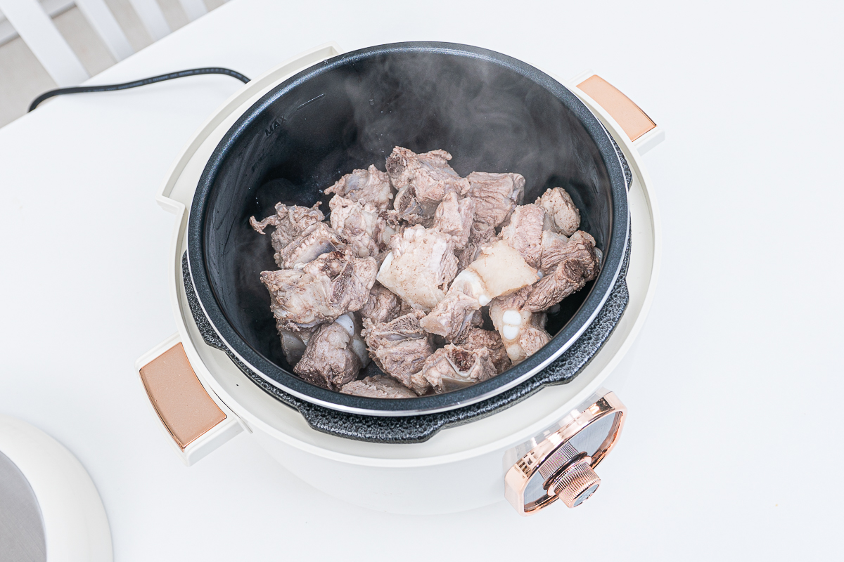 电压力锅和饭煲有什么区别,电压力锅与电饭煲测评