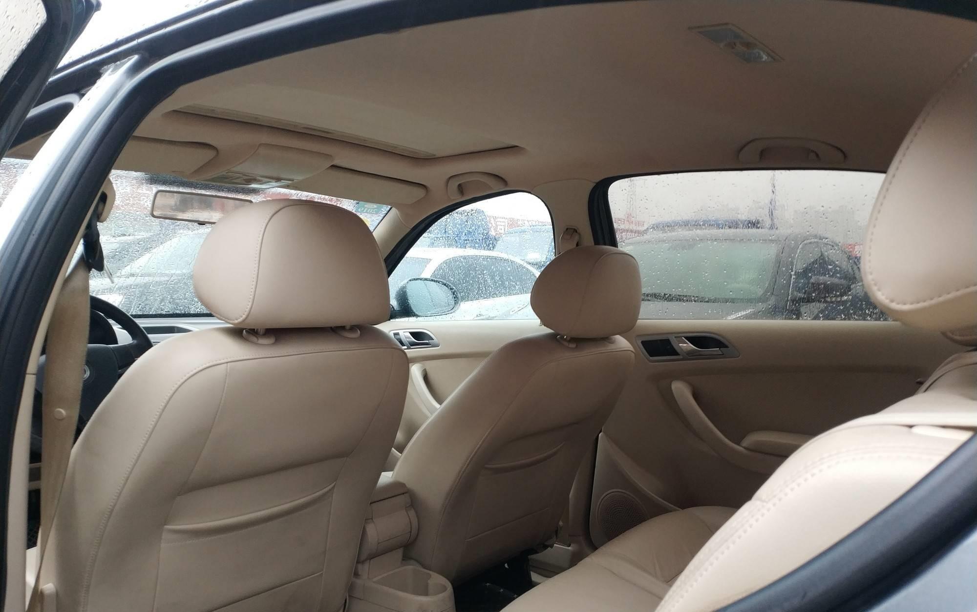 09年自动车,09年的自动挡标致多少钱