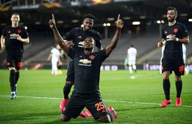 曼联对穆里尼奥夺取欧会杯的态度,率领曼联获得三冠王