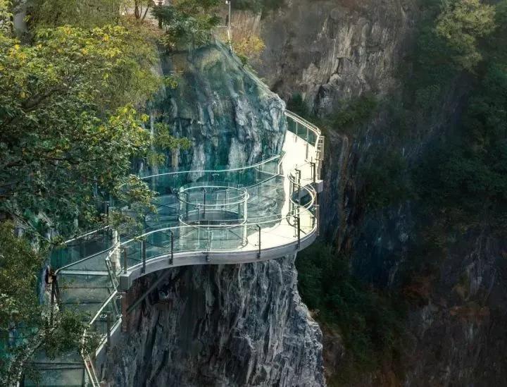 上海深坑酒店景观,上海世界深坑酒店建筑