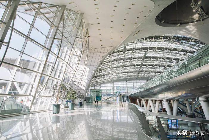机场转机2小时能出去玩吗,机场变景区