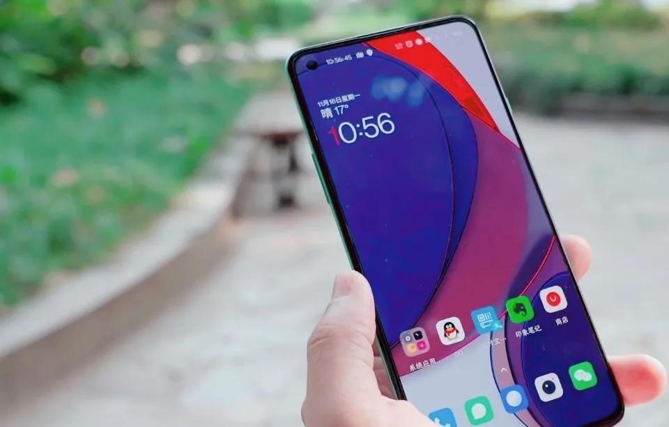 用了两个月一加后，终于还是换回了小米，只因为这2点