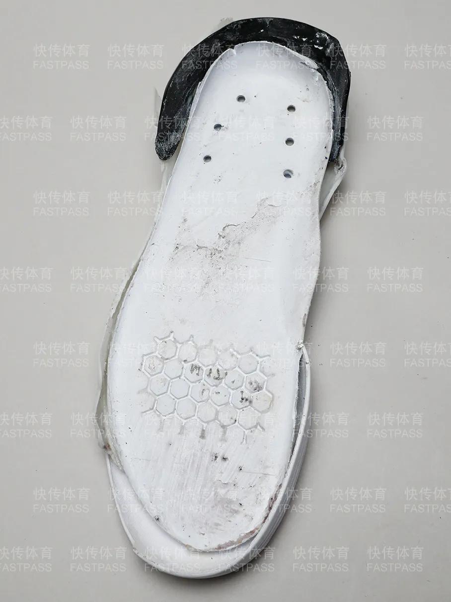 puma篮球鞋clydehardwood挤脚吗,pumaclydehardwood篮球鞋怎么样