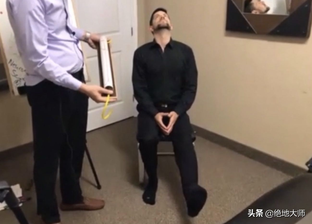 坐骨神经痛怎么治疗康复,坐骨神经疼吃哪种营养神经的药