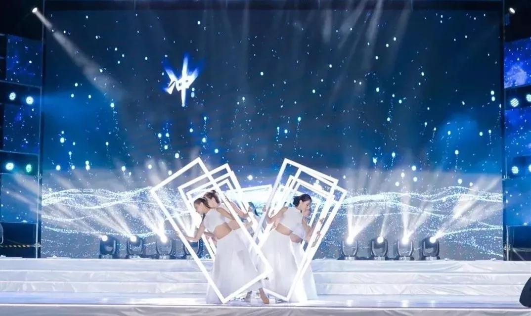 年会搞笑创意节目,工厂年会创意节目