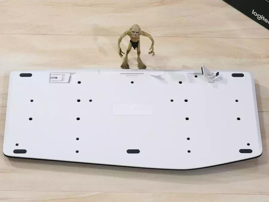 貌离神合的办公神器？罗技MK850无线键鼠对比评测