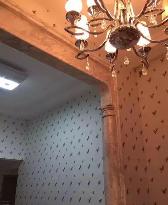 大理石极简垭口门套什么时候装,大理石垭口门套收边几公分好看