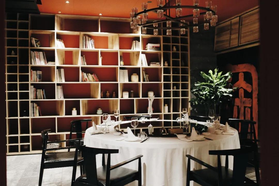 用三年时间雕琢洛河边上的西湖味道，劳斯莱斯级别的美食享受