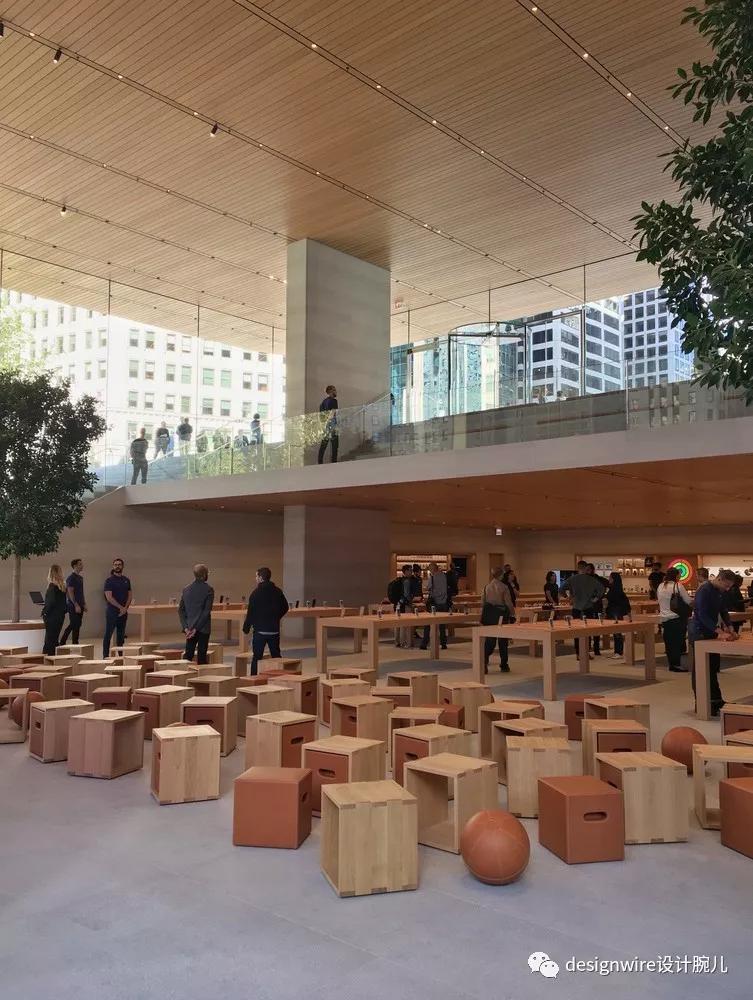 全球第一家苹果水上直营店在哪里,全球第一水上零售店