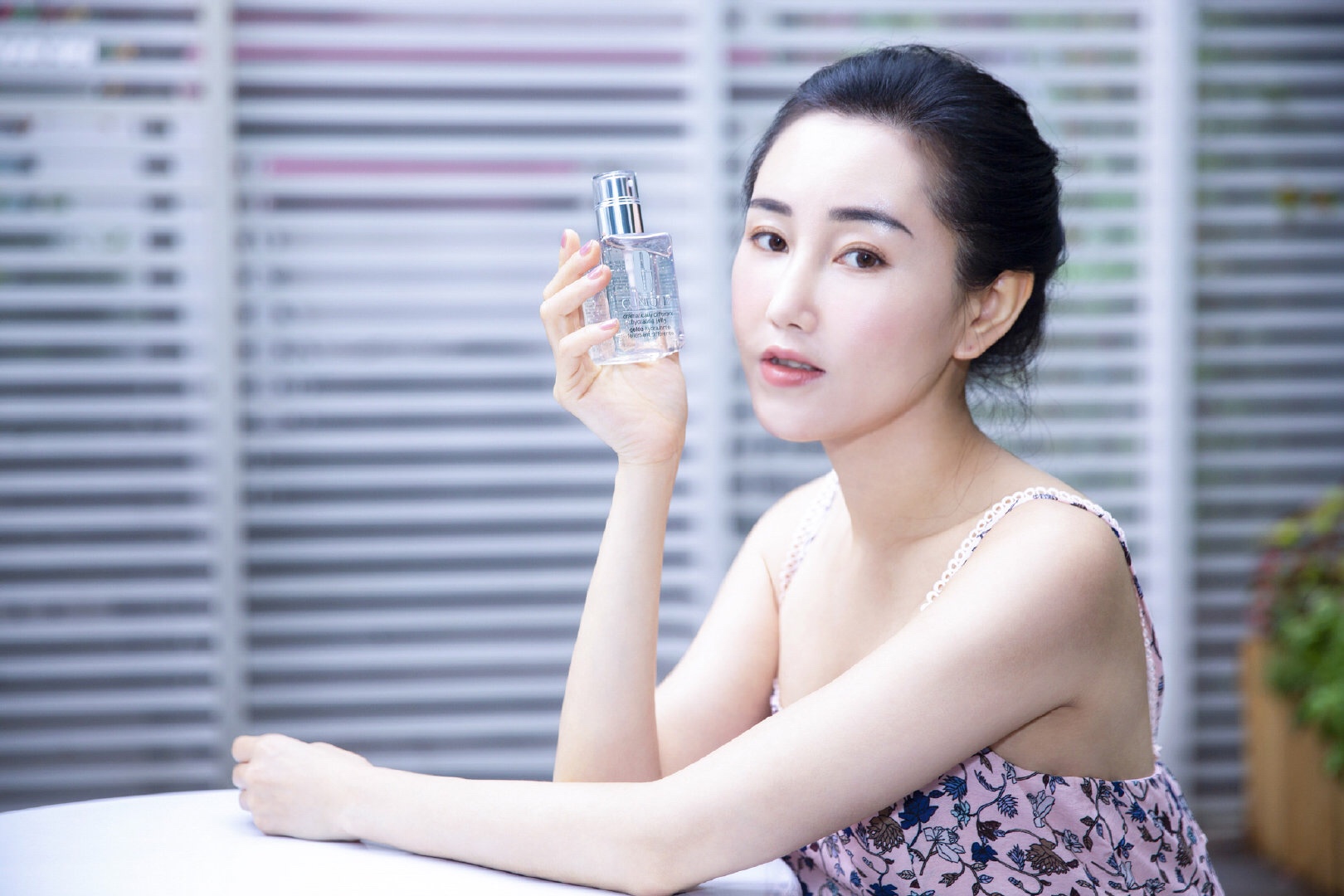 倩碧黄油绿色盒子,倩碧黄油有几个版本