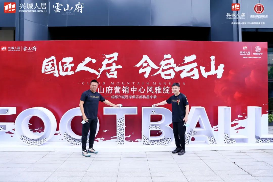 来都江堰的理由有很多,给都江堰一个被偏爱的理由