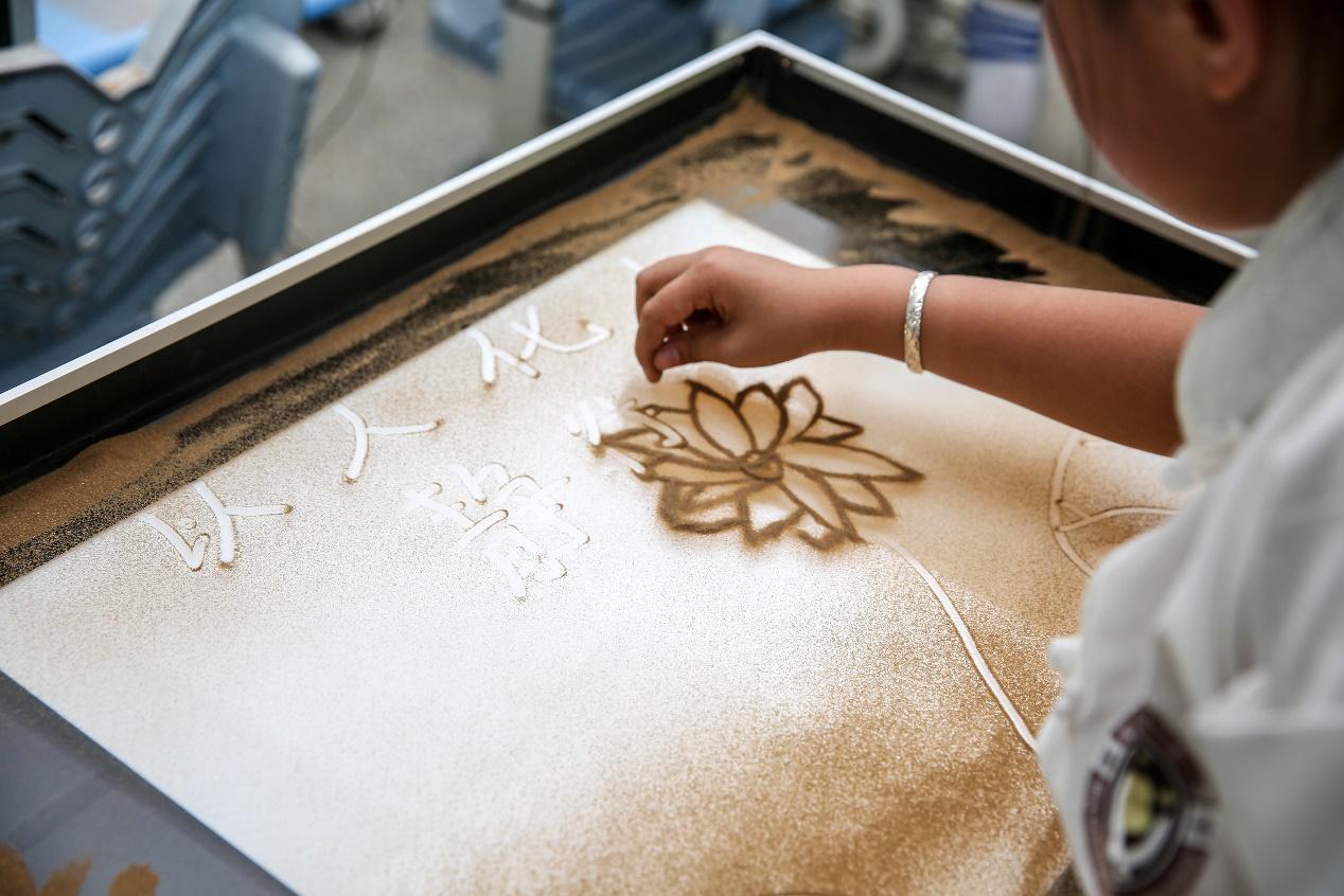 花三小多社团助攻孩子全方位发展