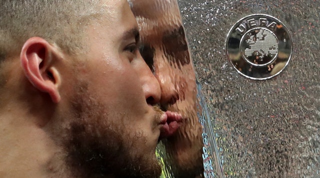 足球十大神锋阿扎尔,阿扎尔缔造莱斯特奇迹