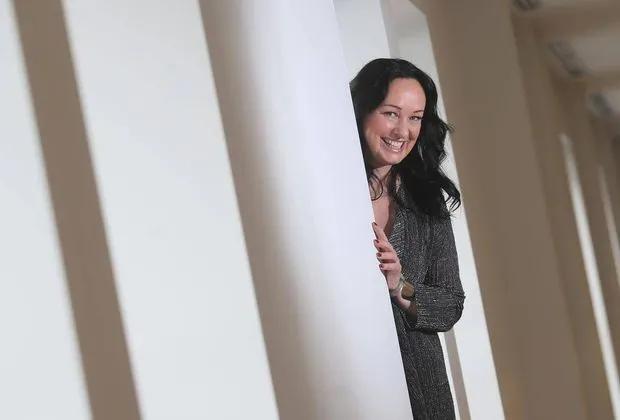 鍔犳嬁澶уコ鑰佹澘,鍔犳嬁澶уコ鑰佹澘鍥炲浗鎶曡祫