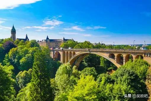 土豪国家迪拜,比迪拜还有钱的国家