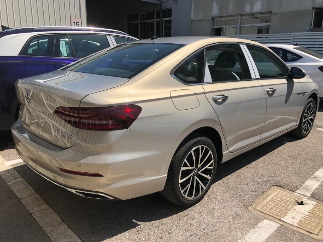 朗逸买1.4t还是1.5自吸哪个油耗低,朗逸家用1.5自吸好还是1.4t好