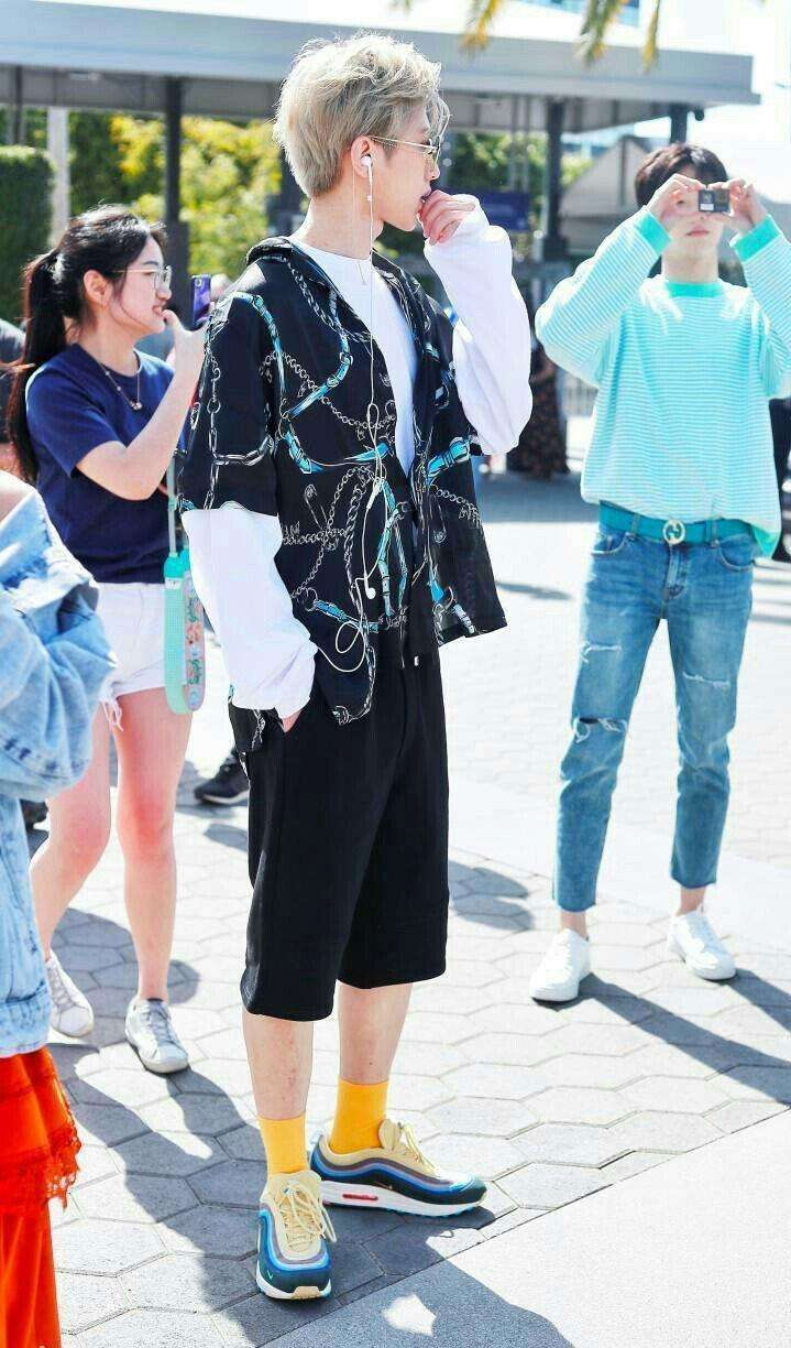 蔡徐坤虞书欣造型,蔡徐坤lisa虞书欣