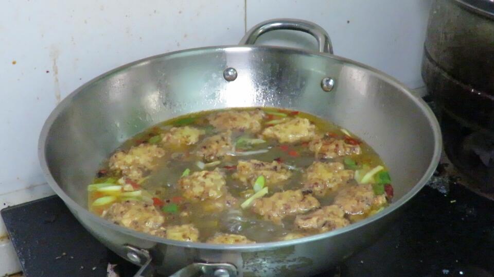 粉条用冷水泡好还是开水好,粉条用开水还是温水泡