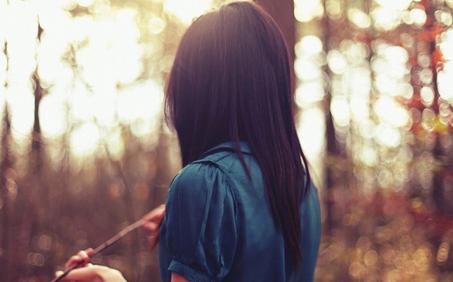 会因为一点点小事非常暴躁又生气,经常会因为一些小事情而感到暴躁