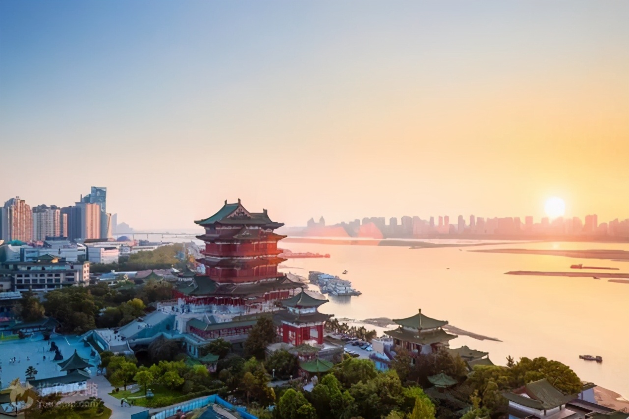 南昌一座人文底蕴之城,南昌一座二线城市