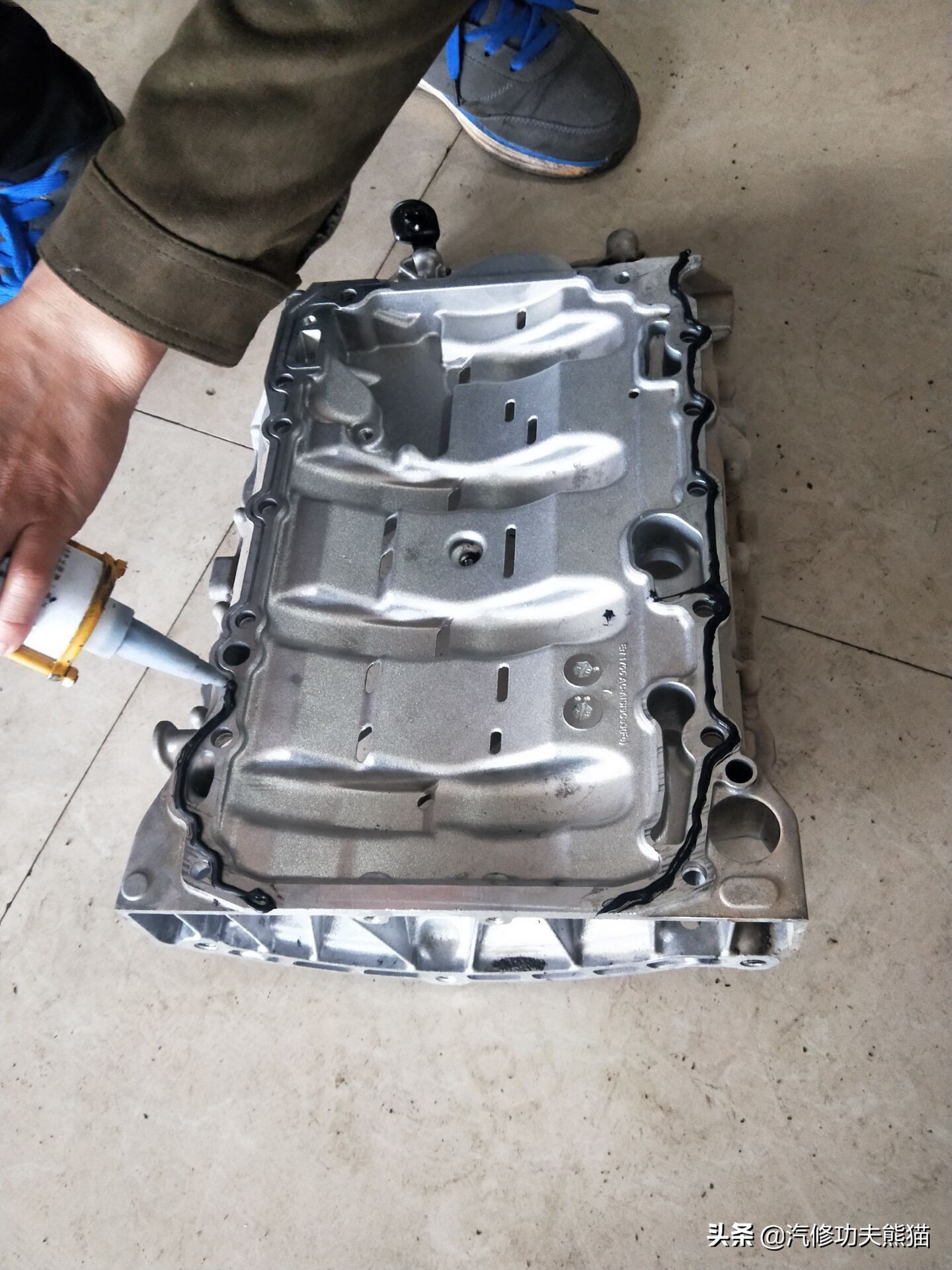 奥迪q3治理烧机油,奥迪q3烧机油多少公里正常