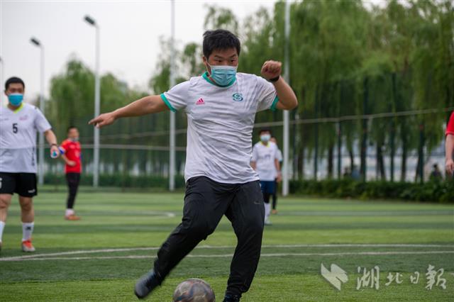 武汉体育中心体育场开放吗,武汉体育中心今天开门了吗