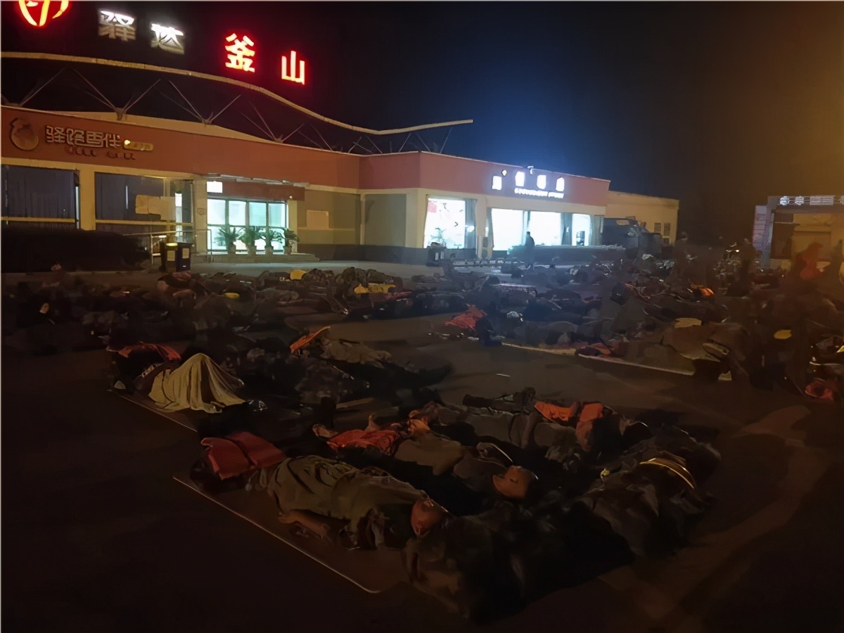 第71集团军“济南第一团”这个连队，为啥这么牛？