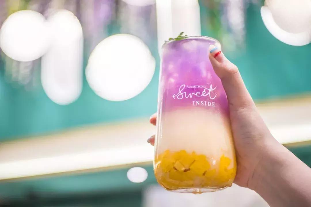 5.8折！魔都新开摩洛哥风「泰式海鲜火锅」，锅底、红膏蟹免费送