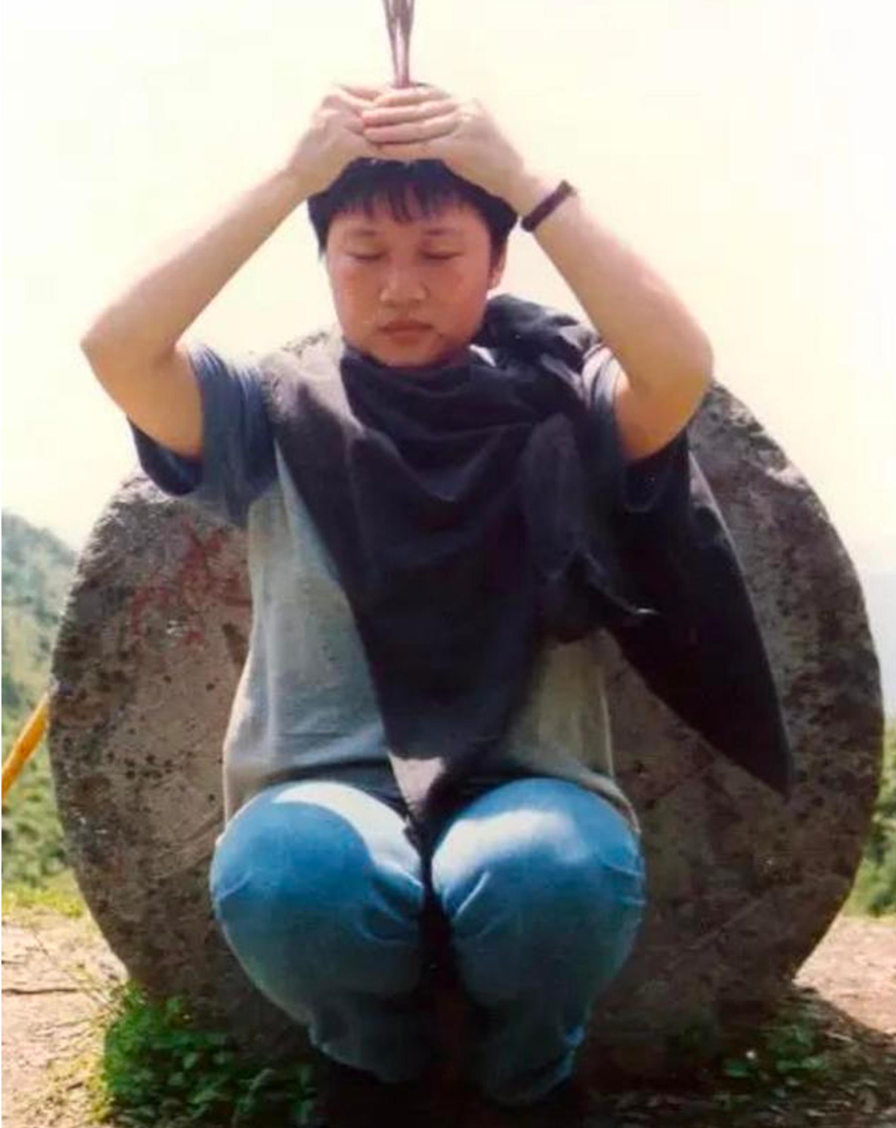 唱歌的李娜为什么出家,唱青藏高原的李娜为什么要出家