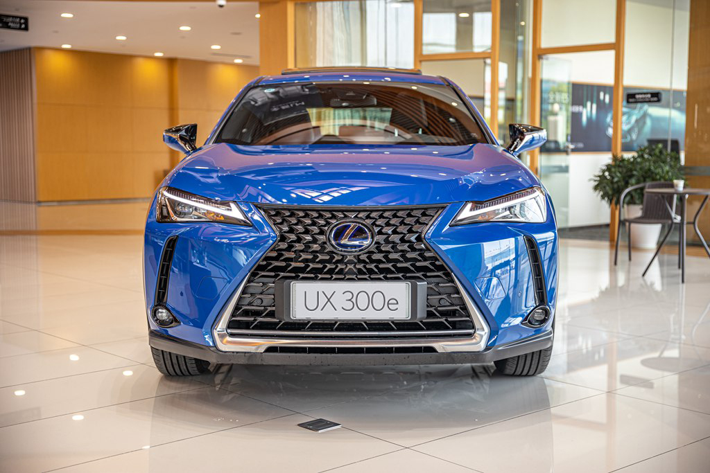 ux300e纯享版雷克萨斯报价,雷克萨斯新能源纯电动