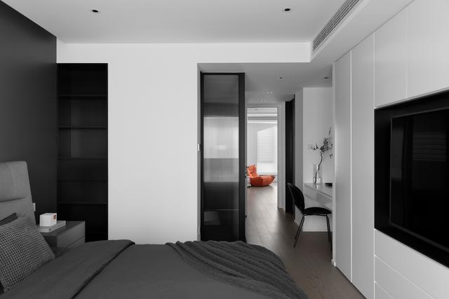 KIM’sHOUSE无需刻意的手法，我只是将本来心中所想的表达出来