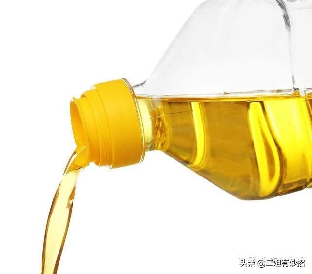 切辣椒辣手怎么处理好得快,切辣椒辣手一招解决