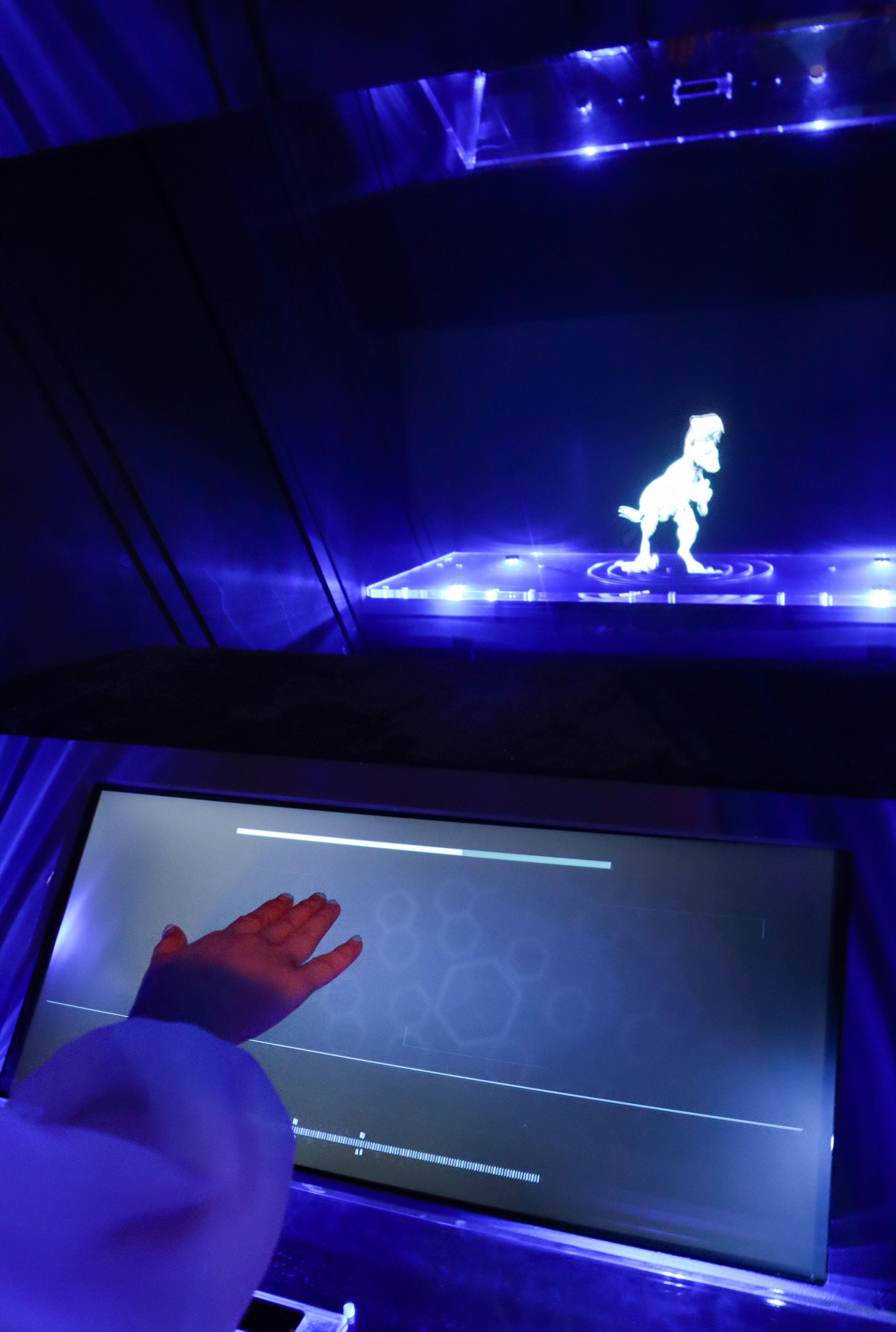 来到侏罗纪公园遇到超真实的恐龙,侏罗纪公园恐龙大探秘