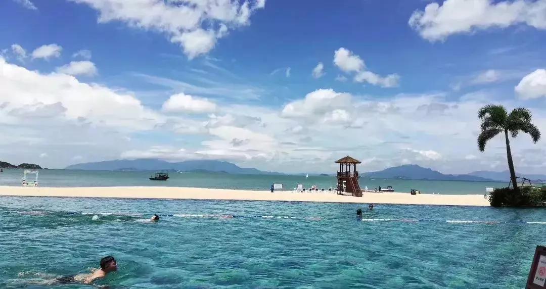 金海湾嘉华度假酒店沙滩免费进吗,金海湾嘉华度假酒店附近有什么