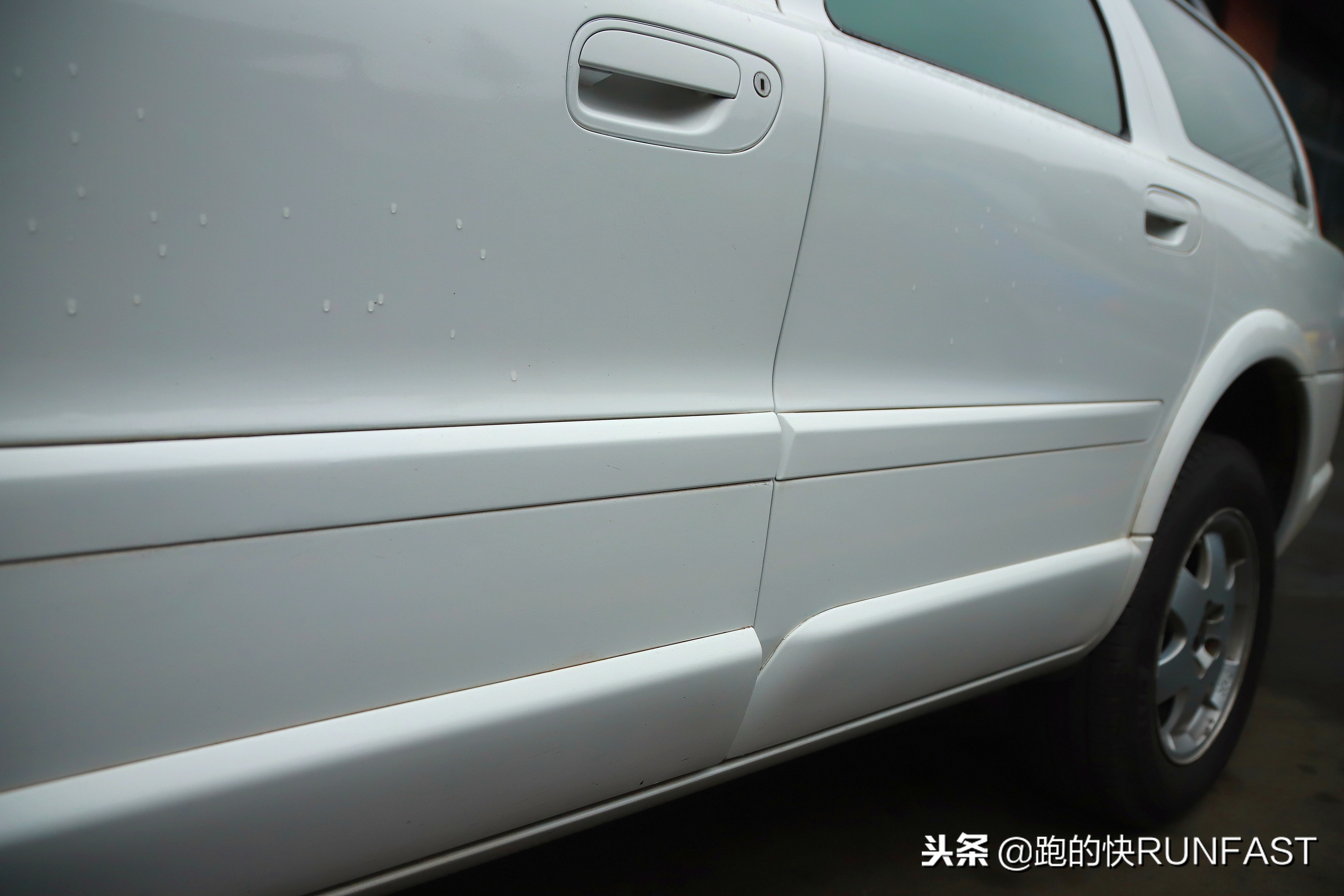 沃尔沃v60和xc60选哪个,沃尔沃xc60与v60有啥区别