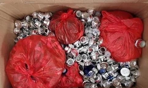 出租屋假酒,出租房里的白酒开瓶