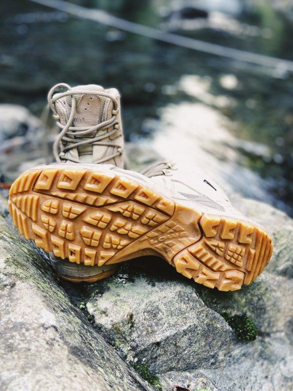 lowa美军军靴,美国特种部队穿的衣服