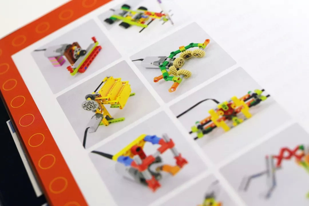 乐高编程机器人课程 (乐高编程机器人讲解教程)