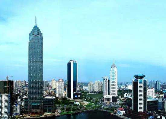 武汉攻略必去的一条街,武汉最神奇的区