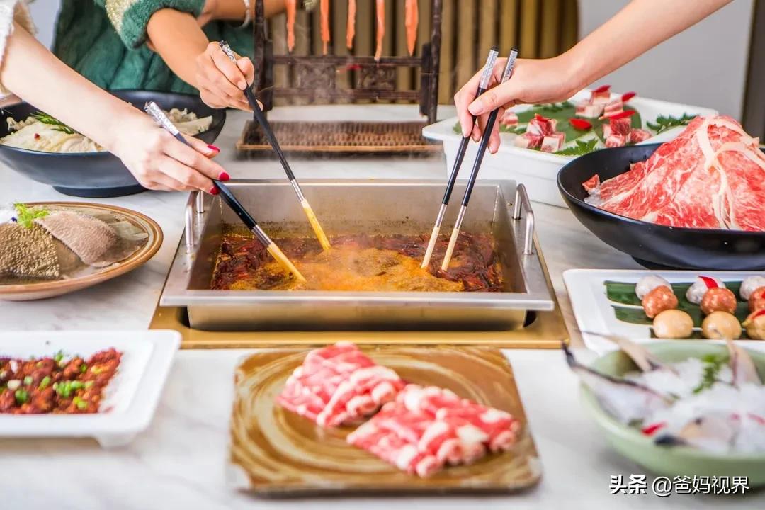 5岁女孩派出所自首是因为什么,被家长送去派出所自首的孩子