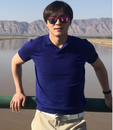 浩南哥郑伊健帅气,浩南哥郑伊健背景