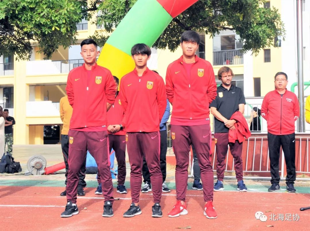 与世界球星同行,2024年北海青少年足球赛事